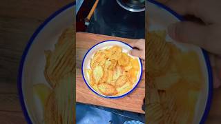 😋🤤crispy potato chips easy and quick #recipe Yammy #food #foodforfoodies