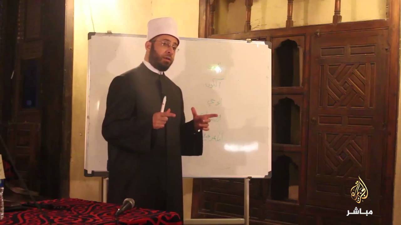 أسامة الأزهري محاضراً في دورة الثقافة الإسلامية ببيت السحيمي