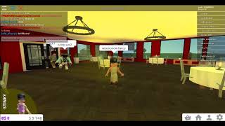 My New House On Bloxburg Roblox Apphackzone Com - random people roblox