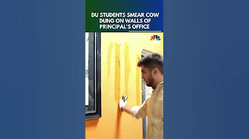 Delhi University Students Union President Ronak Khatri Smears Cow Dung On Principal S Office Walls 