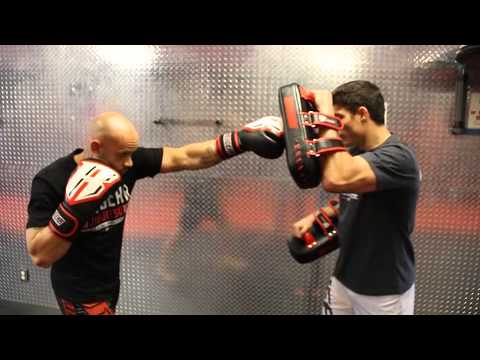 Muay Thai Technique of the Week - Jab Switch Kick | MMA Training Revgear