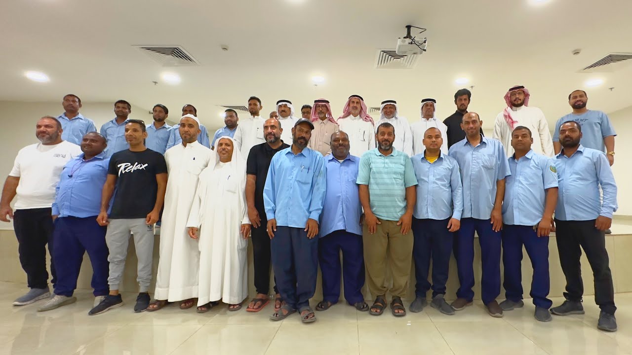 تكريم الموظفين / وحدة النقل والحركة والمرافق العامة 2023 #جمعية_تاروت