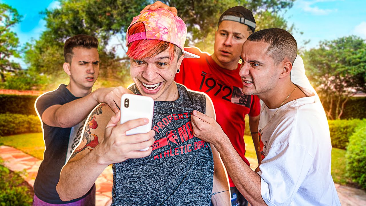 IGNORANDO MEUS AMIGOS O DIA INTEIRO