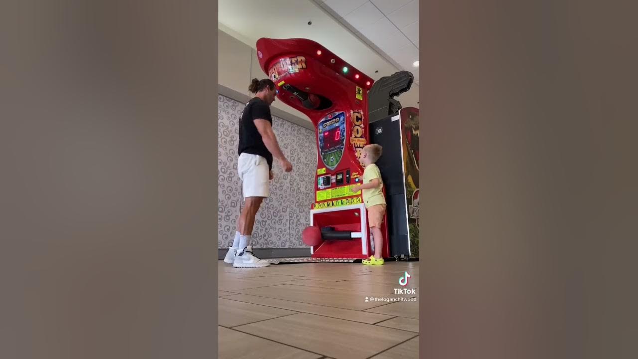Punch Machine Fail 👊🏼😤 #punchmachine