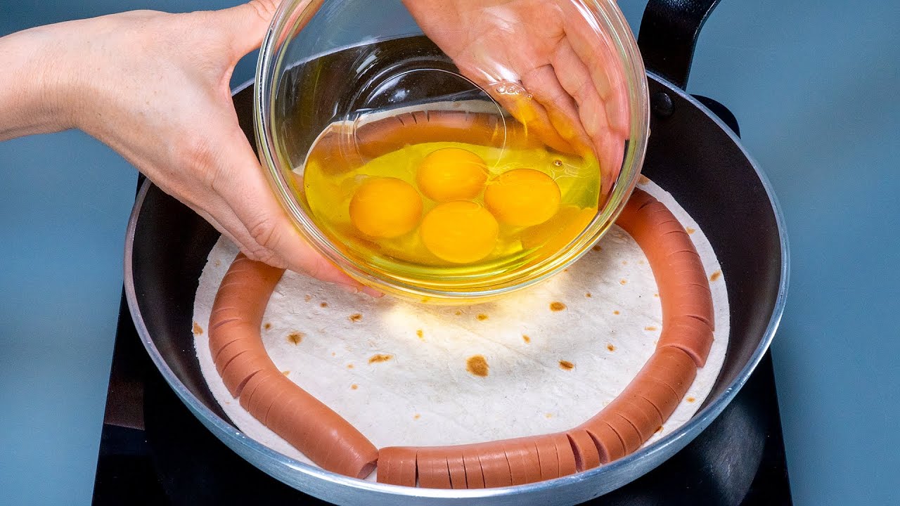 Huevos fritos con tortilla de trigo ¡Un desayuno original listo en 15 min! YouTube