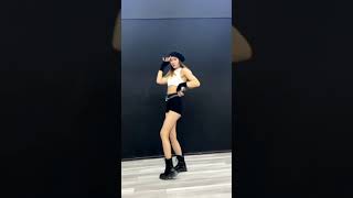 Red Velvet "Birthday"| #dancecover #fyp #redvelvet #birthday #레드벨벳 #The_ReVe_Festival_2022 #shorts