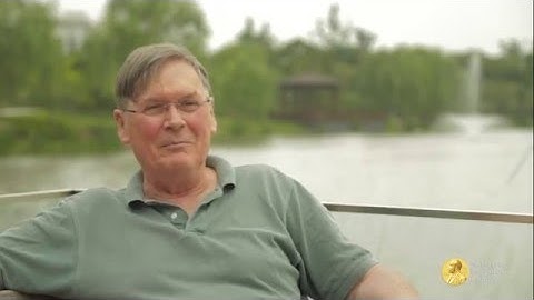 The importance of taking radio sets apart - Tim Hunt