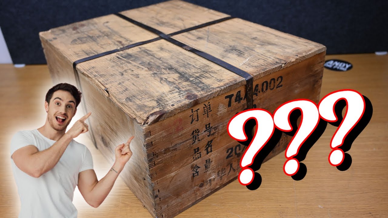 Открываем 50(!)-летний ящик с ФЕЙЕРВЕРКАМИ