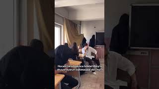 Kimse Bakmıyor Sen Oku Şfet