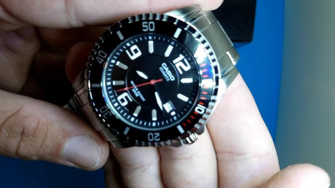 King... Diver - YouTube Review) (Casio A MTD-1053D-2AVES Budget New