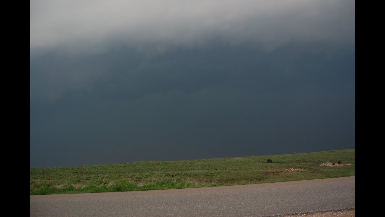 Shelf cloud timelapse - YouTube