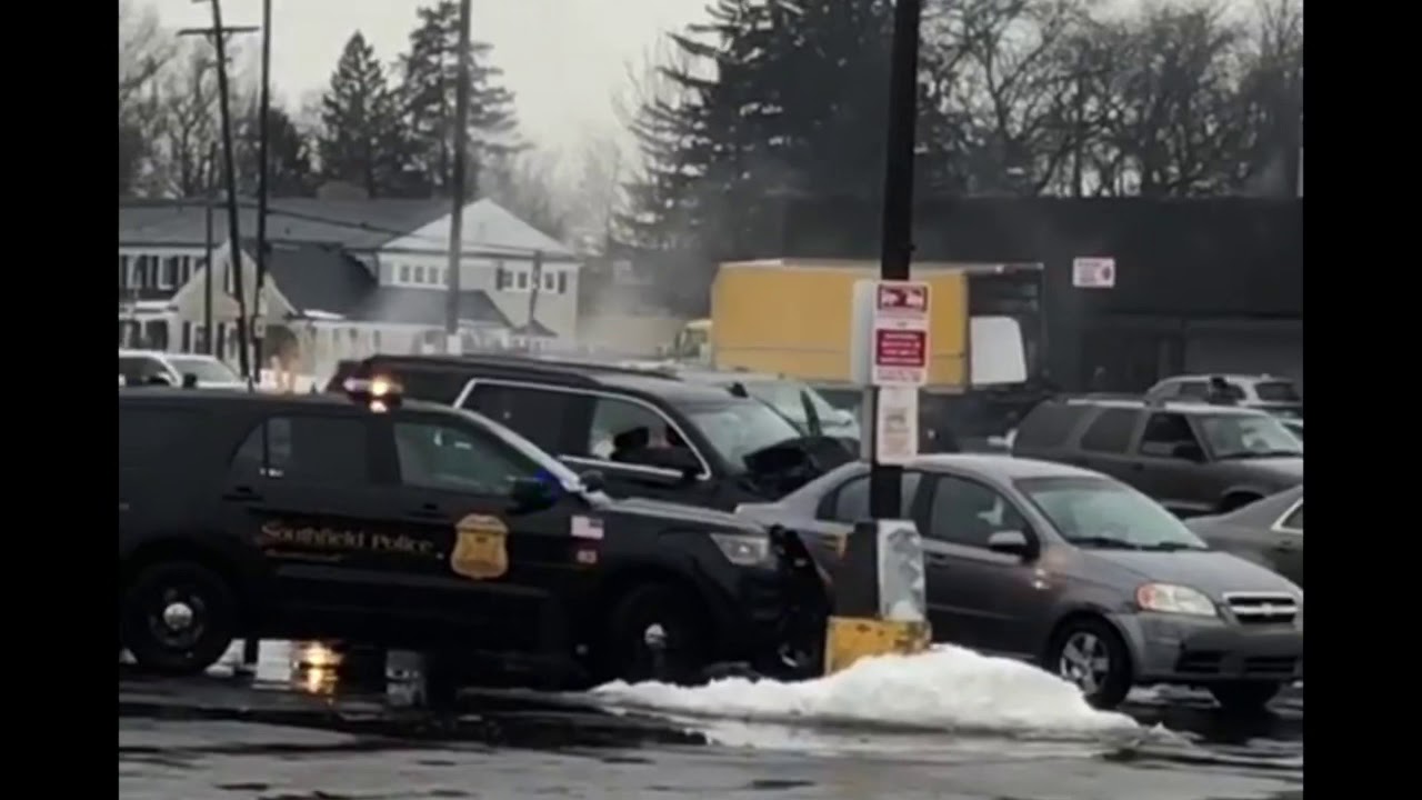 Armed robbery suspect arrested after police chase from Southfield # ...