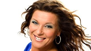 Lotta Engberg  'Äntligen på väg'