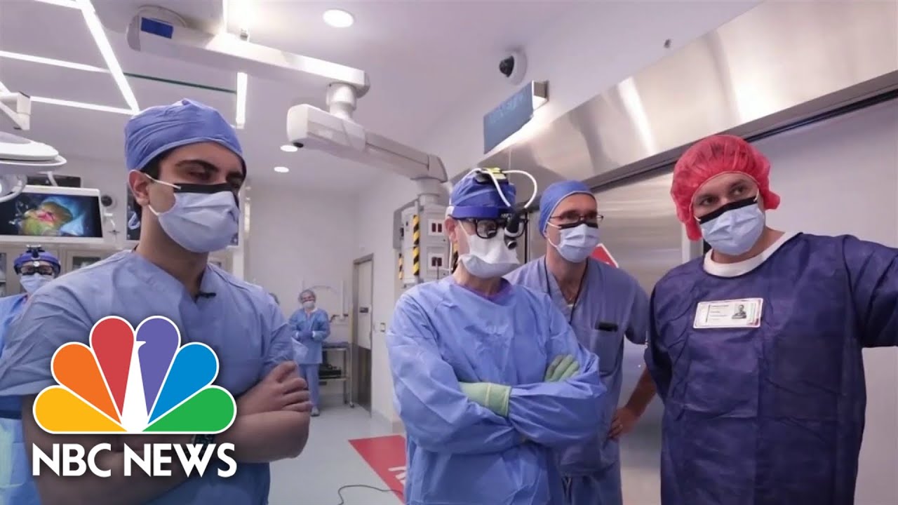 ⁣Live brain surgery: see how doctors are using A.I. in the O.R.