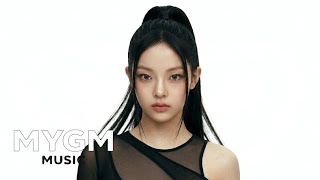 Aeon   Film Teaser Members gimme Gimme 