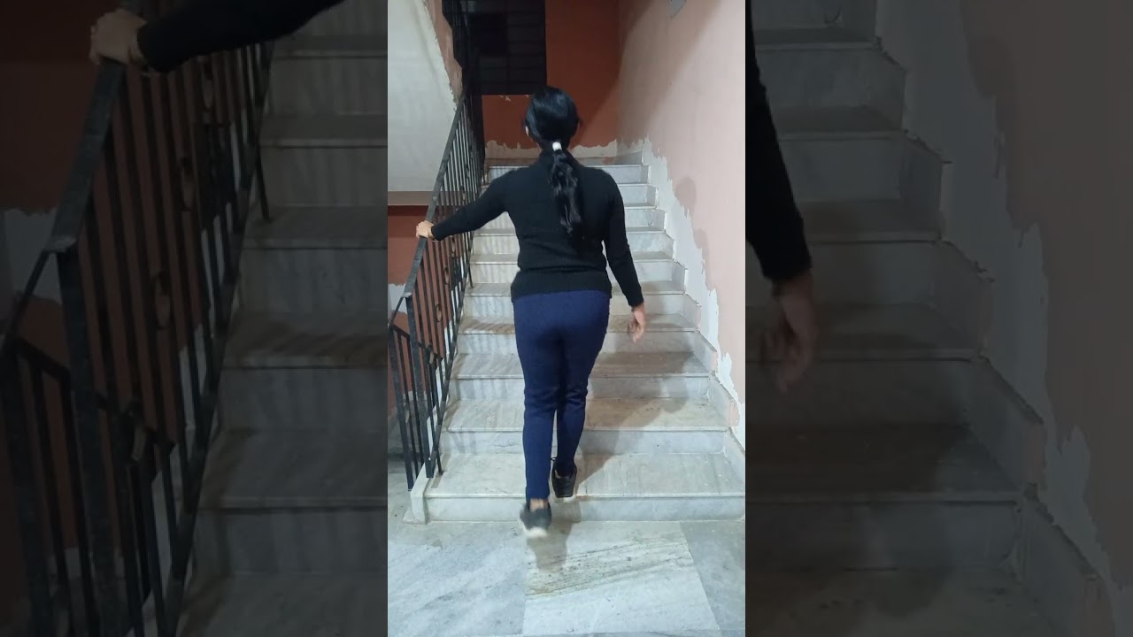 Leg Strengthening Exercises l Sanghamitra Bhattacharya #theyogatimes  #exercisesleg #legbalance 