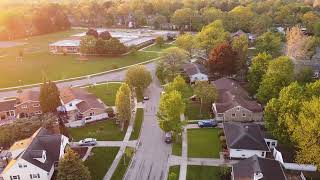 Neighborhood Flight At Sunset by Drones over Michigan with Randy Morgan 97 views 1 year ago 5 minutes, 12 seconds
