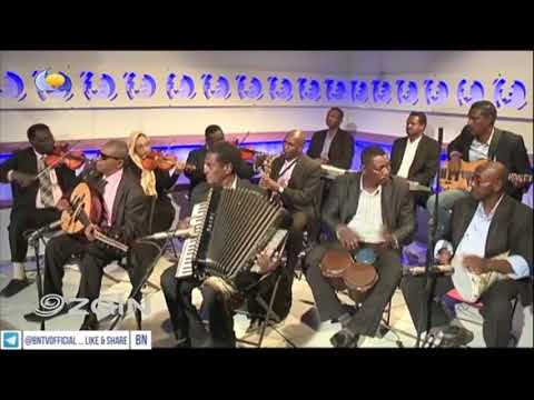 على النجيلة جلسنا مصطفى اغاني و اغاني ٢٠١٩