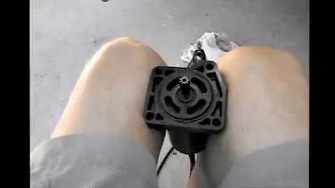 HOW TO REPLACE A TILT AND TRIM MOTOR ON A 40 HP YA...