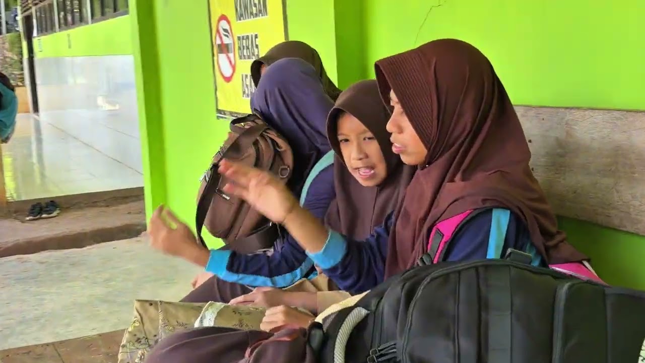 SMPN 3 Maiwa # Bersih-bersih menjelang Pesantren Kilat Ramadhan 2026