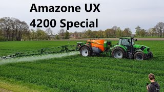 Unsere Amazone UX 4200 Special / Mehltaubehandlung im Weizen