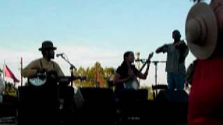 Carolina Chocolate Drops &quot;Starry Crown&quot; 023.avi