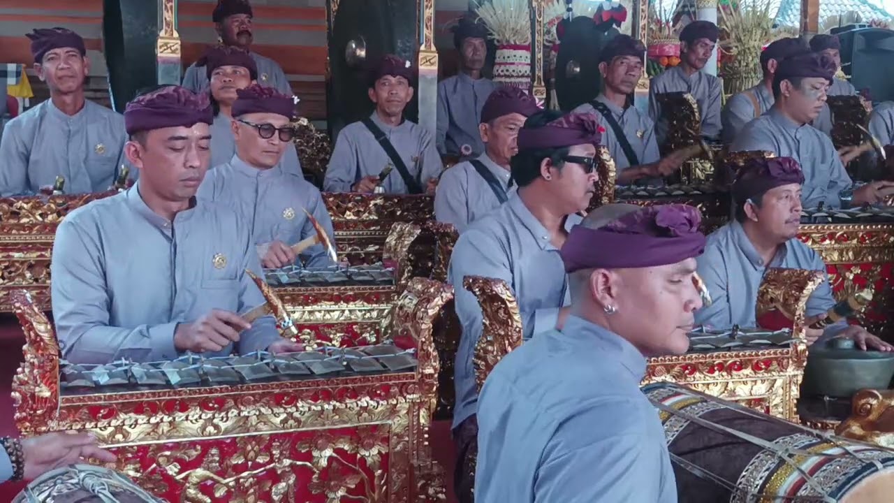 Tabuh yadnya  pengiring karya agung memungkah tawur tabuh gentuh ngusabe desa dan ngusabe nini