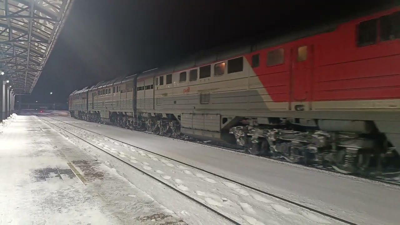 3ТЭ116У-008 с грузовым поездом прибывает на станцию Тамбов-1 на тех.стоянку