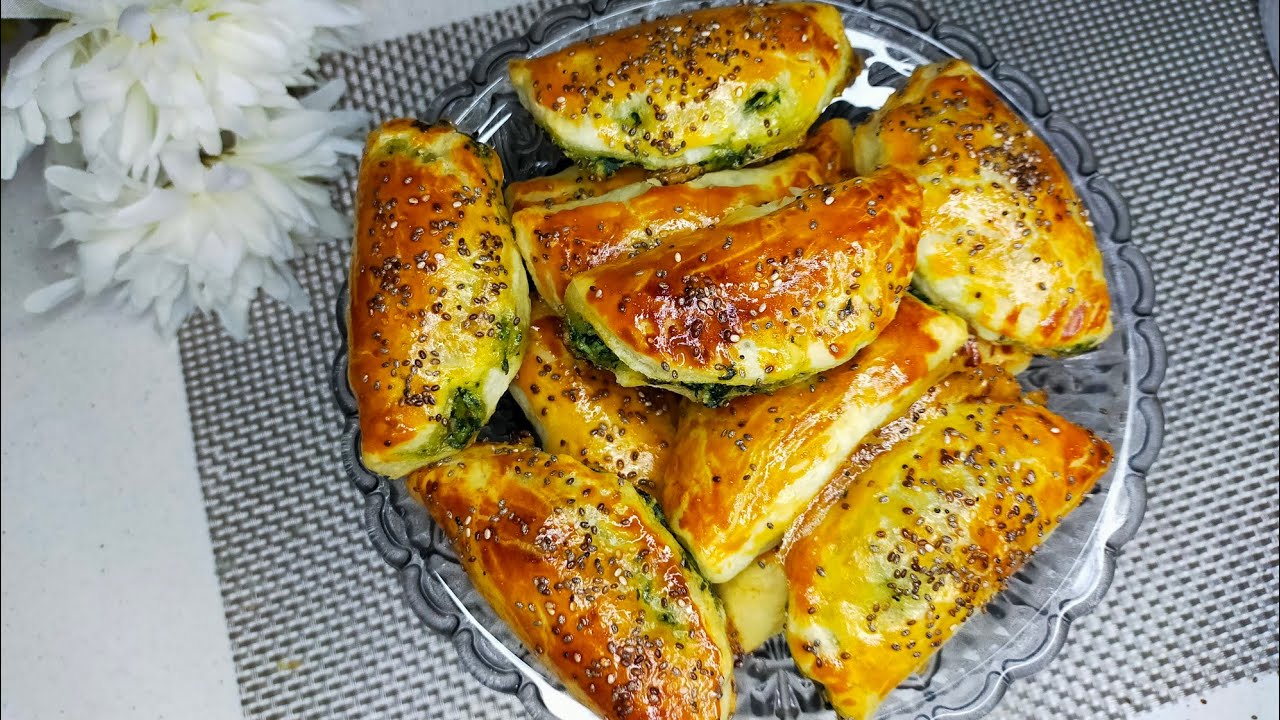 PANZEROTTI PIÙ BUONI DEL MONDO ALLA RICOTTA e SPINACi ? #spinaci - YouTube