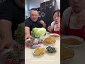 🍗バカな夫が白菜の中の鶏のもも肉をこっそり見ているのを、絶対に成功させてはいけない