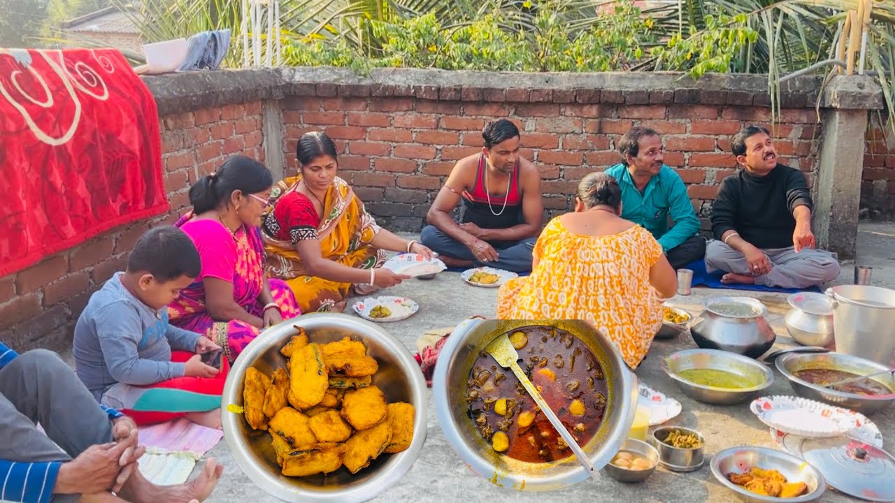 জামাই শশুর নাকি বন্ধু। শীতের দুপুরে হাঁসের মাংস জমিয়ে খাওয়া দাওয়া।