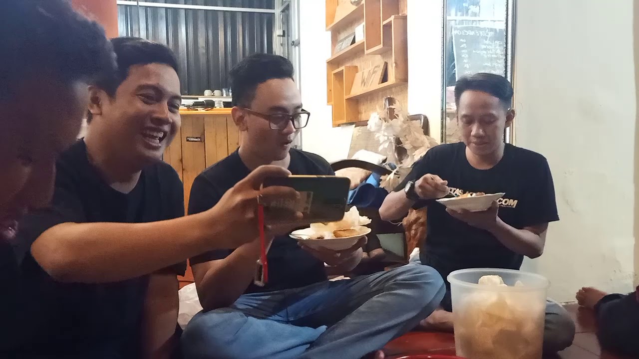 MAKAN BARENG ISMAN MASTER CHEF INDONESIA SEASON 7 - YouTube