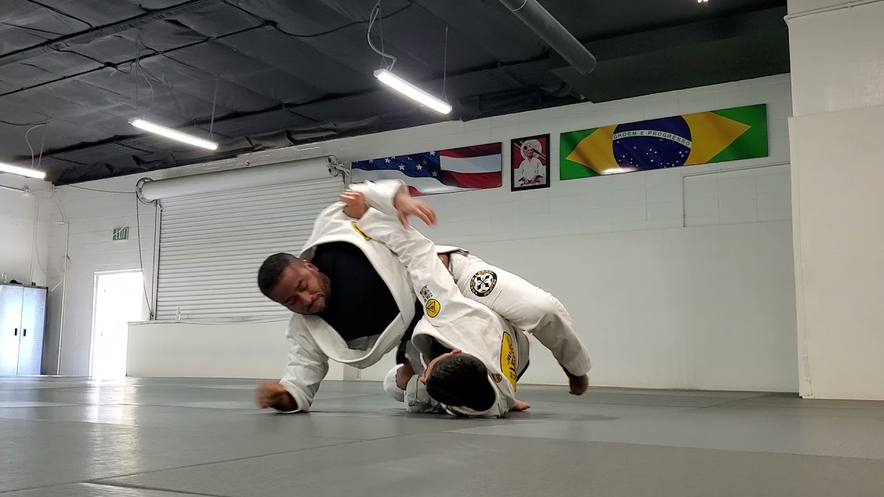 Gracie Humaita San Diego | Black Belt vs Blue Belt