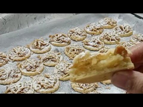 Katlarken Kırılma derdi yok Yaptığım en kolay elmalı pasta,kurabiye tarifi, hızlı ve kolay