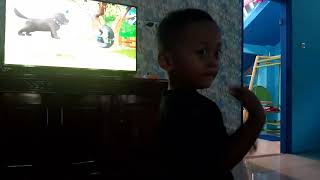 Nonton Dan Joget Alien Monkeys Episode 11 - 20