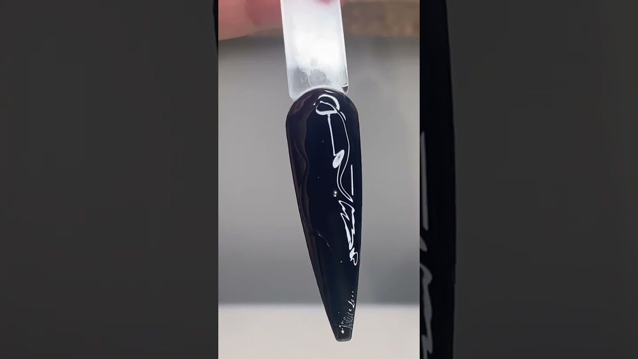 Tips on how to do Chrome Nails | Tutorial