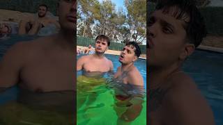 Cuando Meas En La Piscina