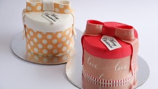 In this tutorial i demonstrate how to create mini gift box cakes
decorated with icing sheets / edible images. for more dessert
inspiration and s...