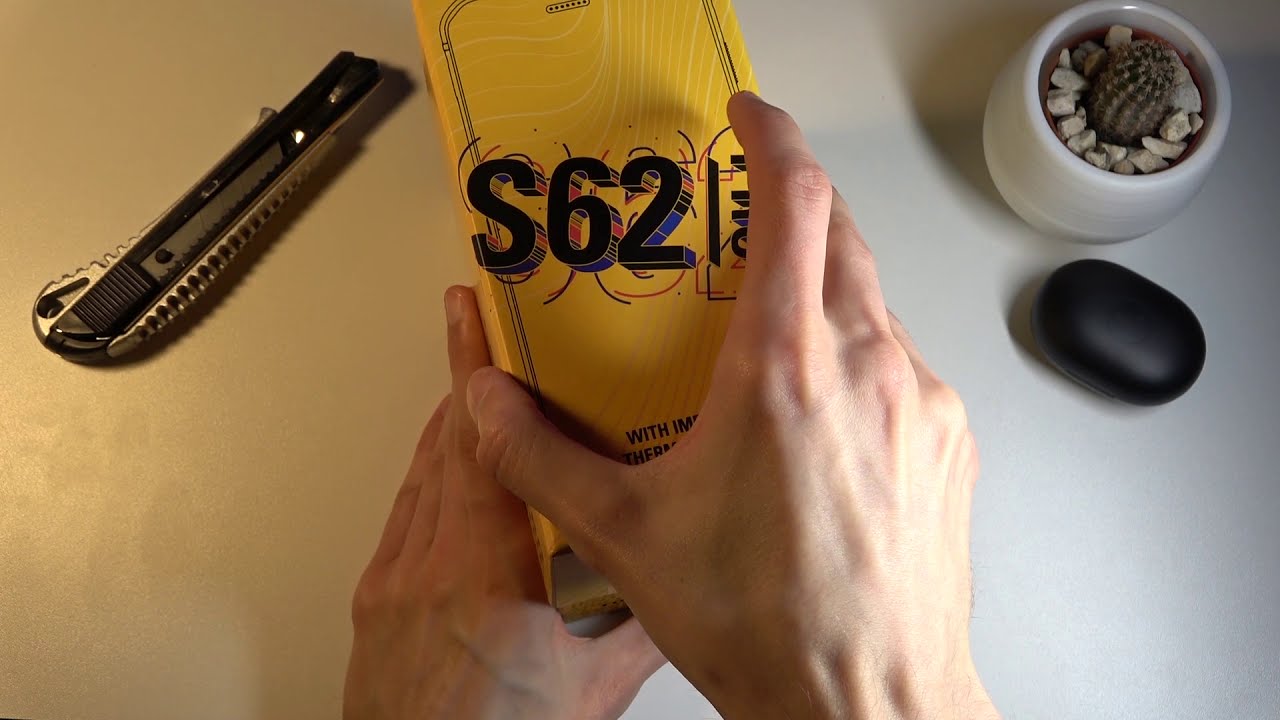 Unboxing CAT S62 Pro – Overview - YouTube