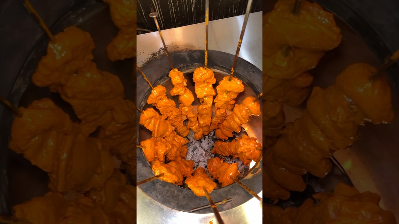 People say this is the BEST BUTTER CHICKEN in New Jersey! 😍🤤 From Mauka in Eatontown. #DEVOURPOWER