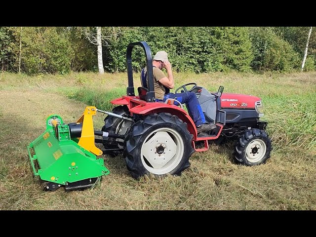 New Solis 26 HST Cab Compact Tractor - Bale Baron UK