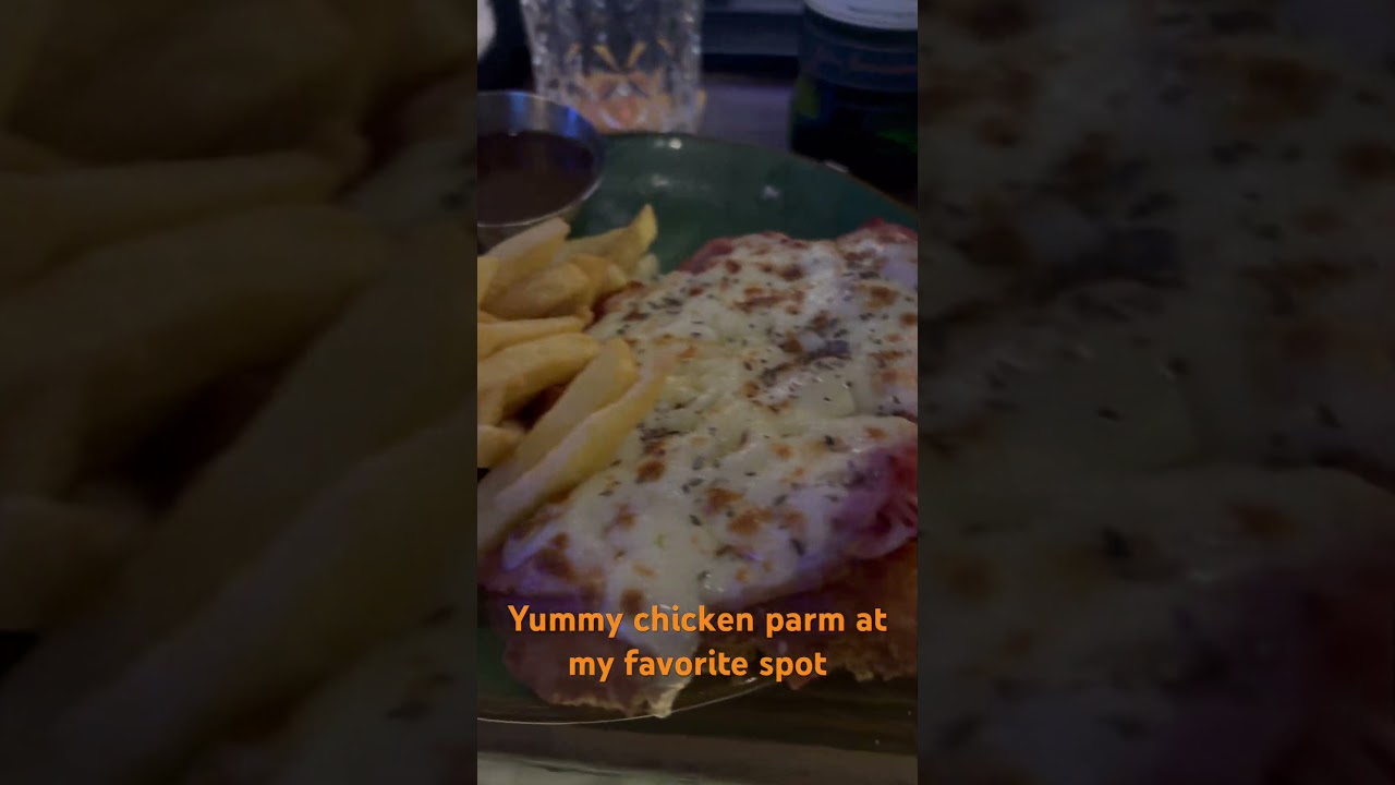 Yummy food at an Aussie bar in Vietnam 🇻🇳 