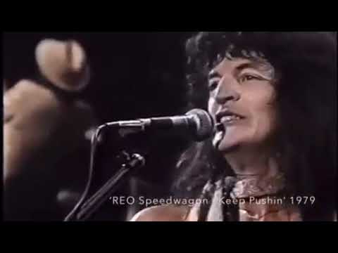 REO Speedwagon - Keep Pushin' (Live 1979)