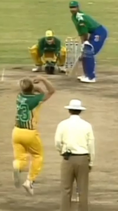 IJaz Ahmad vs Australia#cricketshorts #shanewarne #pakistanvsaustralia