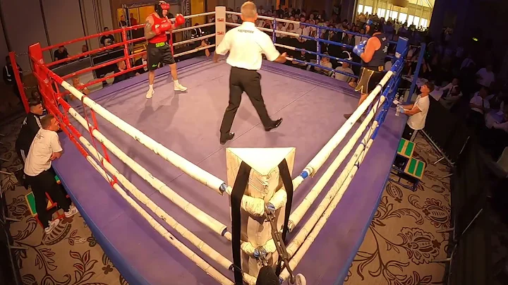 Ultra White Collar Boxing  BRIGHTON  Shaun Simons ...