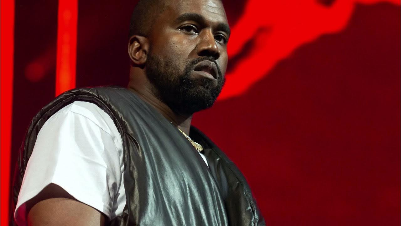 Kanye west gospel choir album. Канье уэст массон. Kanye west concert. Kanye west yeezus tour. Кани вест фото.