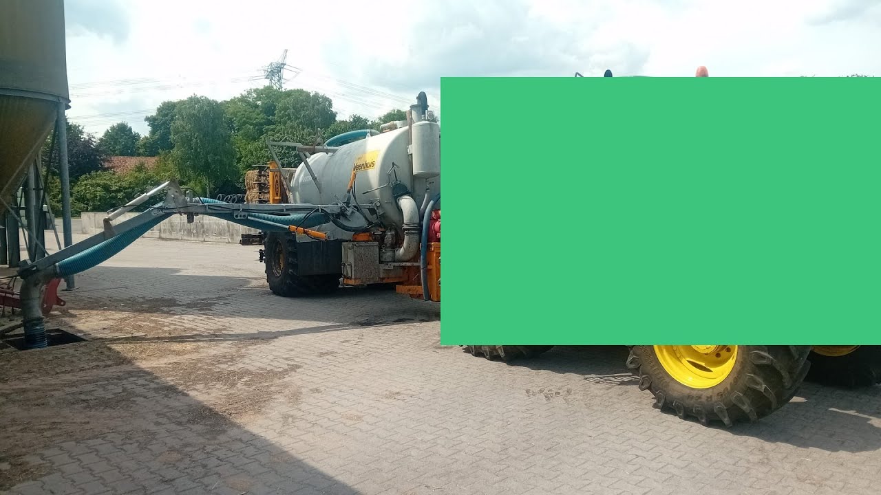 Hooi hakselen en persen en een passende trekker voor de mesttank?