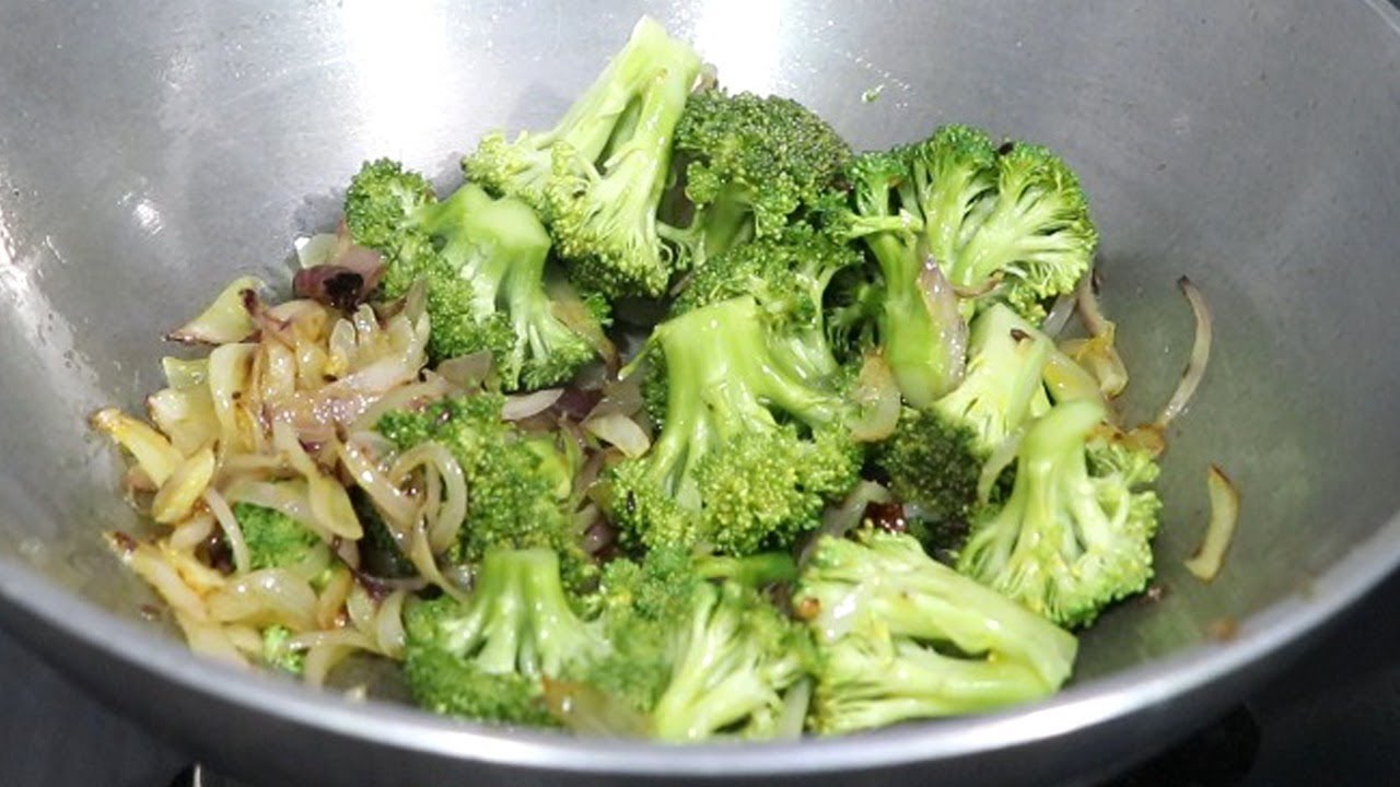 Broccoli recipe Broccoli Fry Recipe Easy and Quick Indian Style Broccoli Sabzi YouTube
