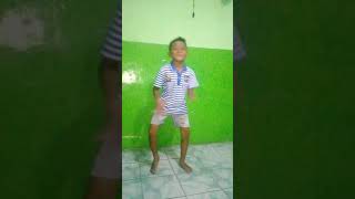 Trik joget hok'a hok'e