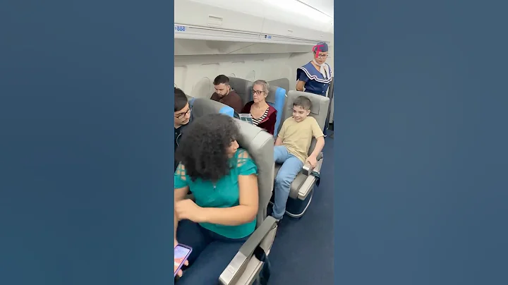 Unexpected Flight Surprise ✈️ A Wholesome Twist
